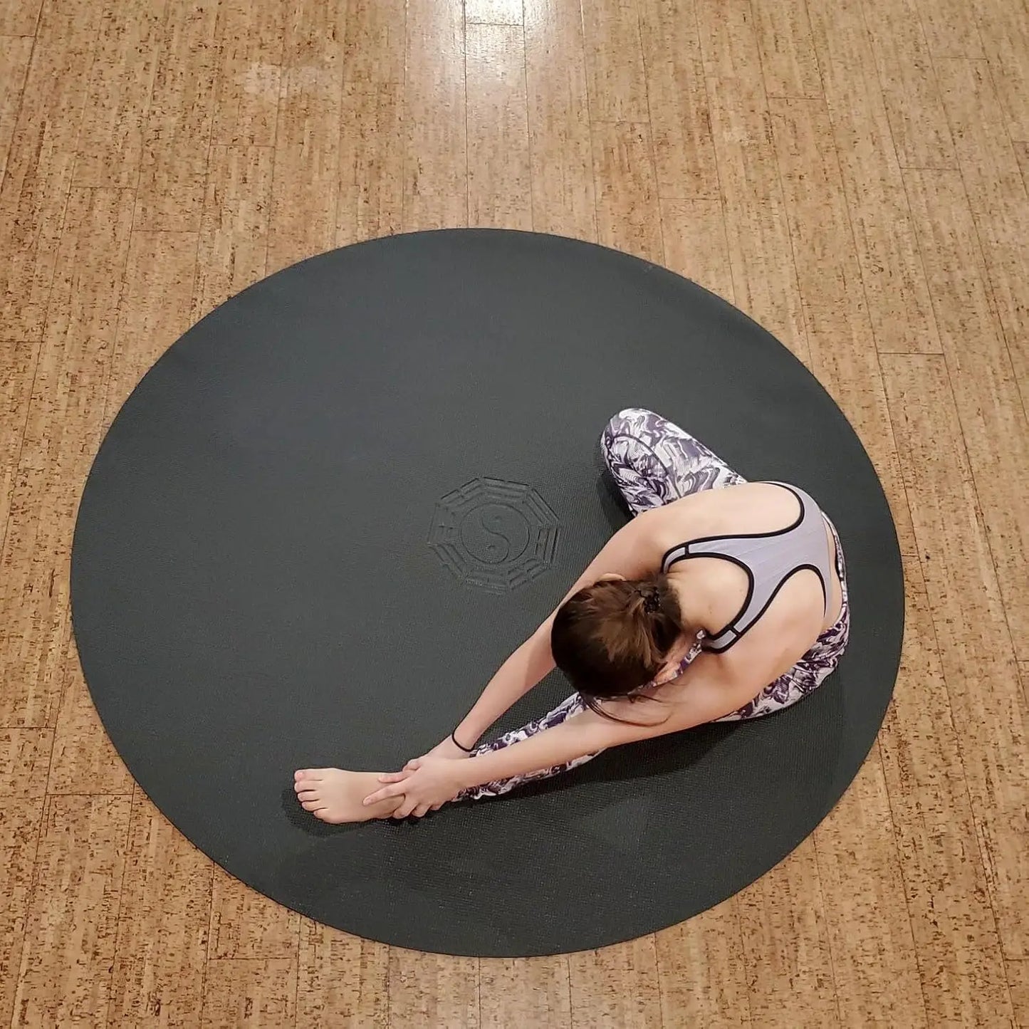 Premium Round Yoga Mat For Meditation And Tai Chi Practice